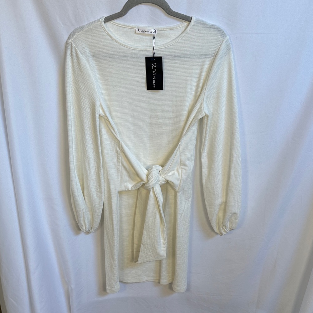 *NWT* Elegant Cream Mini Dress